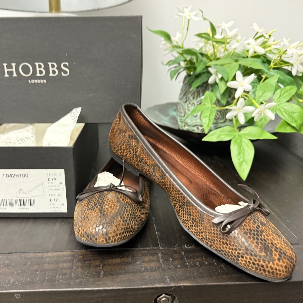 Hobbs London Snake pattern leather flats